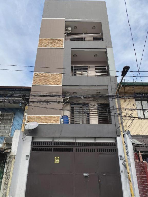 Oyo 766 Ichehan Apartments Manila Exteriör bild